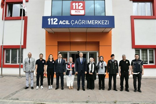 Valimiz Mustafa Yavuz, 112 Acil Çağrı Merkezi ve GAMER'i Ziyaret Ederek Personelin Bayramlarını Kutladı.